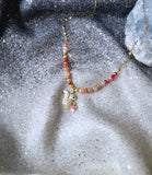 Collier écureuil et pierre de lune abricot  , acier inoxydable